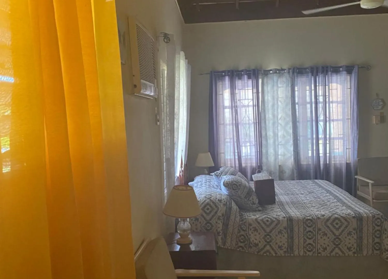 Marge'S Vacation Rentals Negril Aparthotel